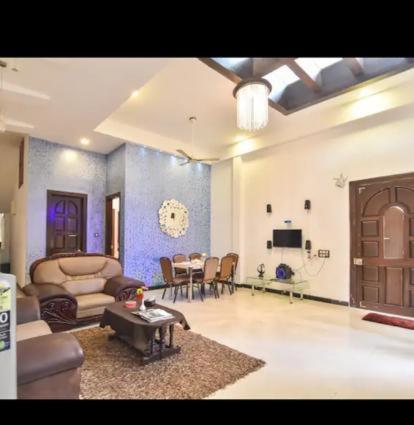 Mount Bliss Villa Lonavala Bagian luar foto